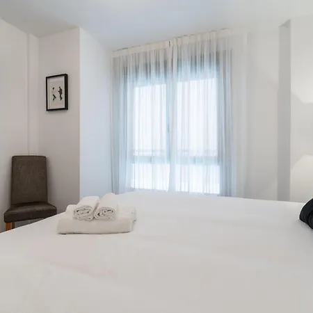 Pulp Fiction, By Cazul Apartment Malaga